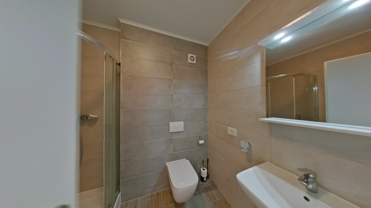 Apartament decomandat, 3 camere, modern – Tractorul