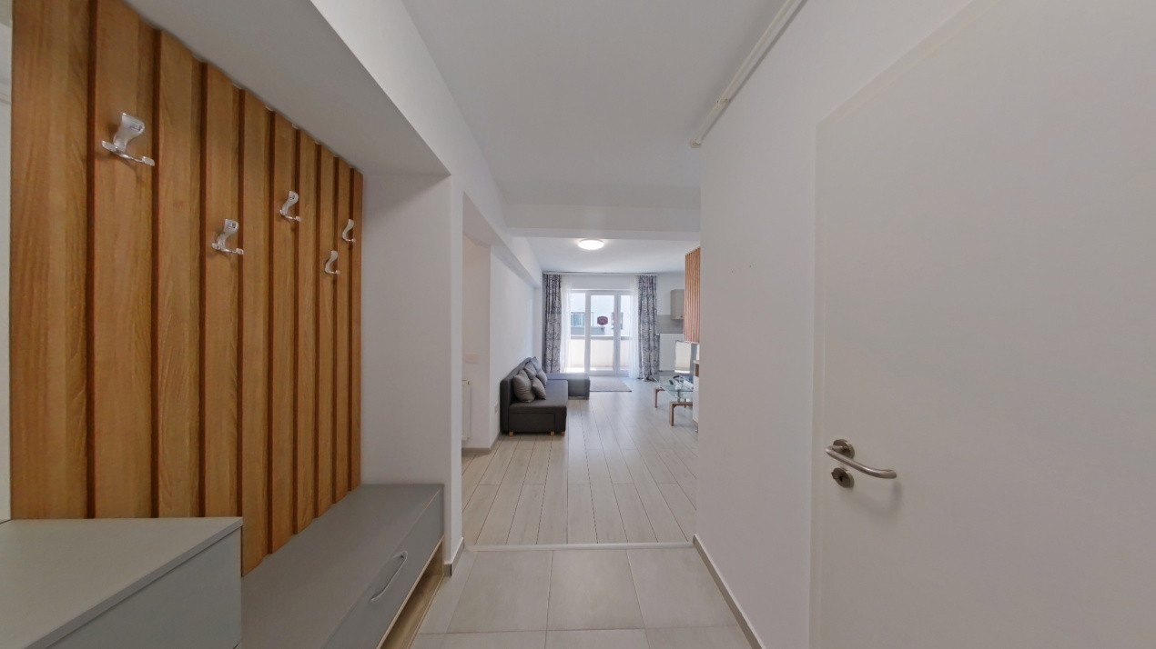 Apartament decomandat, 3 camere, modern – Tractorul