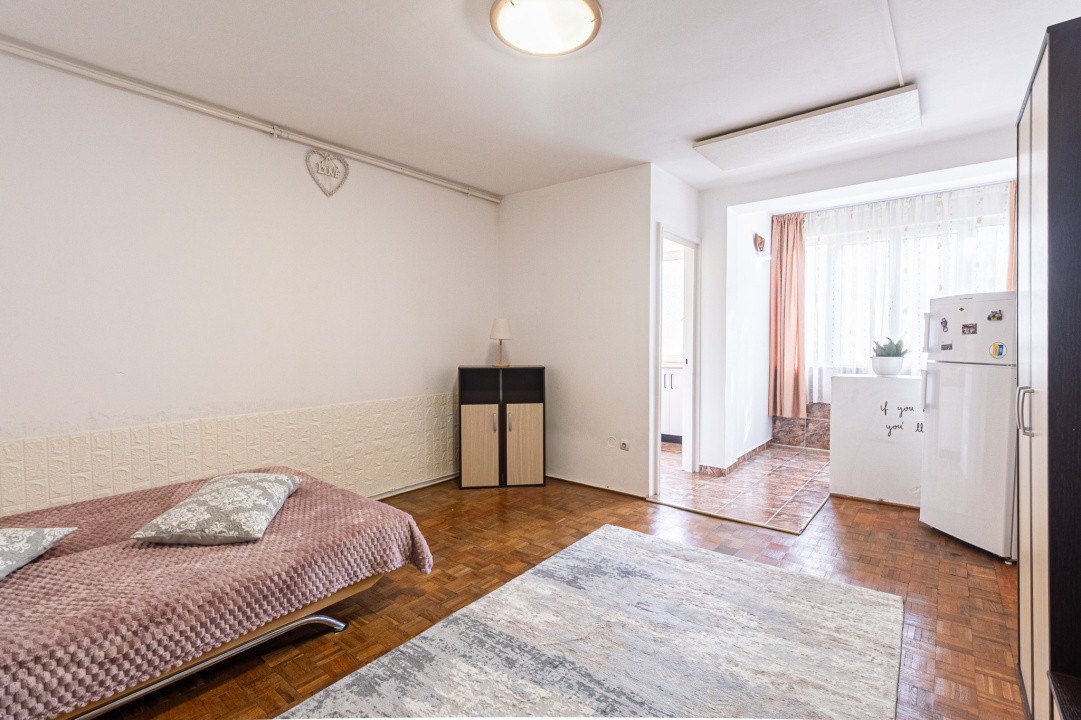 Garsoniera | 32 mp | Etaj intermediar | Calea Bucuresti | Comision 0%