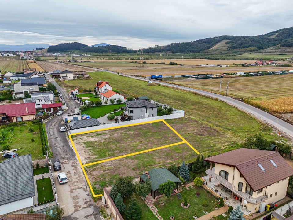 REZERVAT!! Teren de vânzare, Harman, zona centrala, intravilan, Comision0%