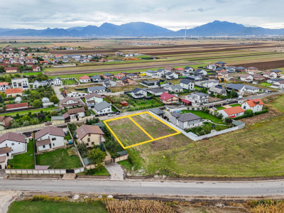 Teren de vânzare, 825 sau 1650 mp, Harman, zona centrala, intravilan, Comision0%