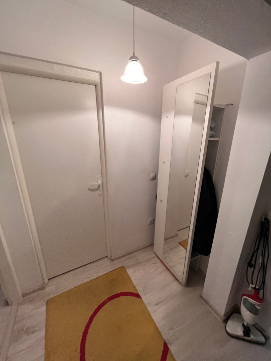 Apartament cu 4 camere mobilat utilat in Vasile Aaron 80 mp