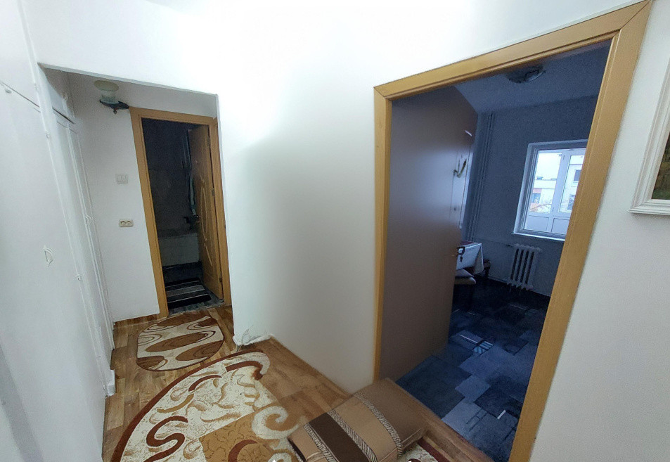 Apartament 2 camere decomandate, Brazda, zona linistita