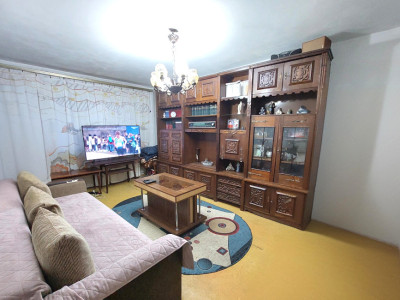 Apartament 2 camere decomandate, Brazda, zona linistita