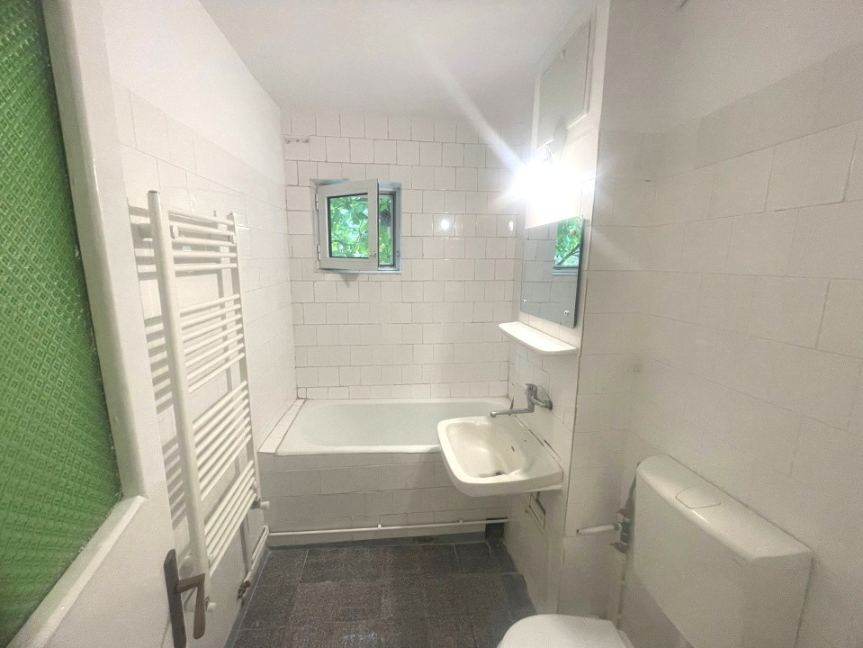 Apartament 2 Camere, Etaj 1, Rovine