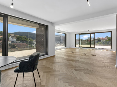 Penthouse 4 camere Kudo Apartments – Lux în Inima Brașovului