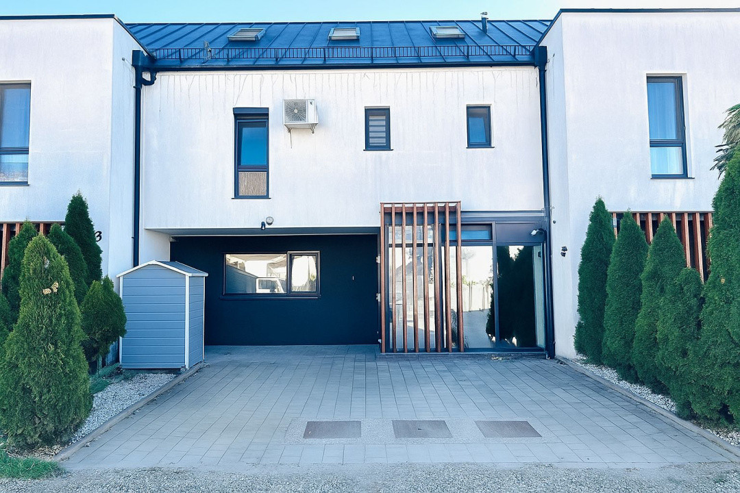 Casă spațioasă, 160 mp, complet utilată și mobilată, preț excelent 