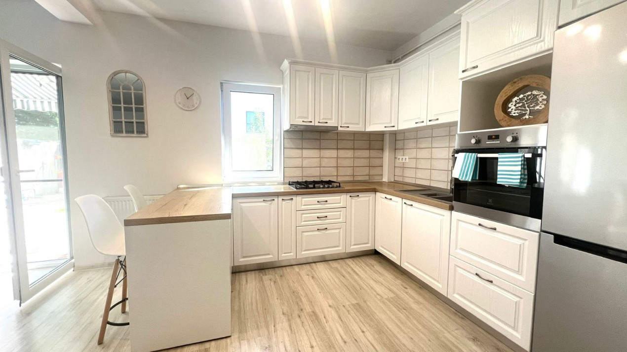 Casă spațioasă, 160 mp, complet utilată și mobilată, preț excelent 