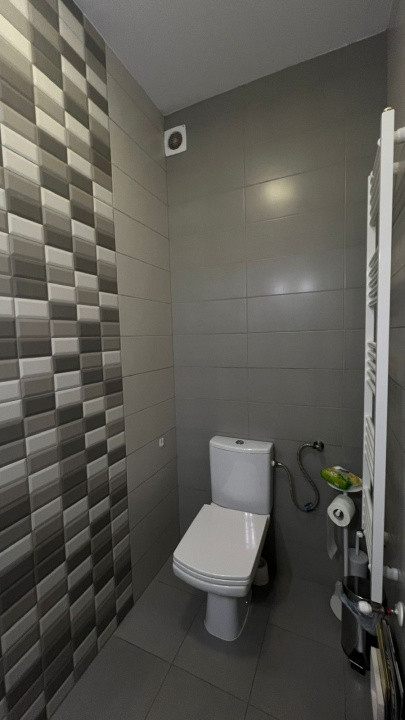 Casă spațioasă, 160 mp, complet utilată și mobilată, preț excelent 