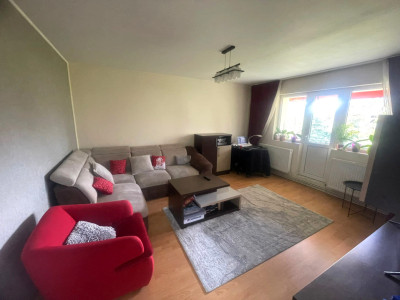 Apartament modern 3 Camere, Etaj 2, Centru