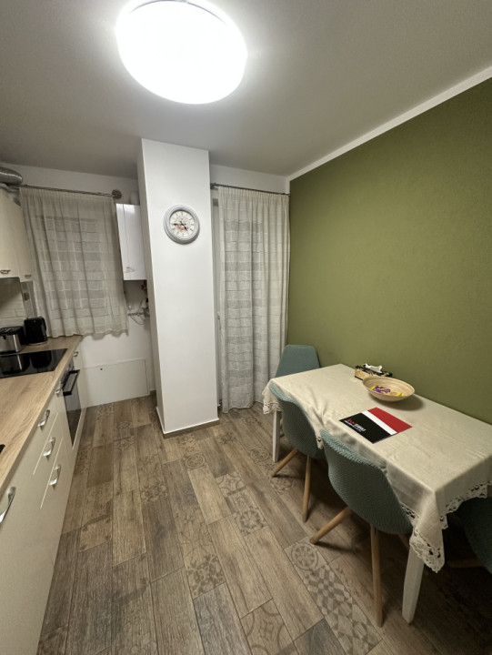 Apartament 2 camere, bucătărie separata, complet mobilat și utilat 