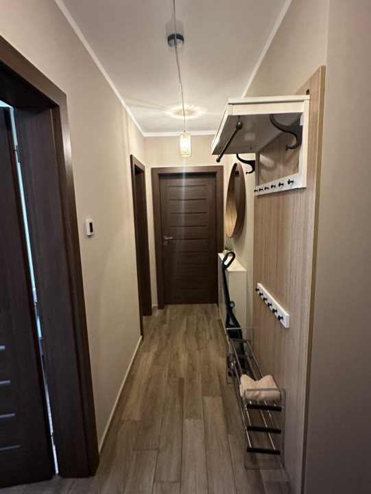 Apartament 2 camere, bucătărie separata, complet mobilat și utilat 