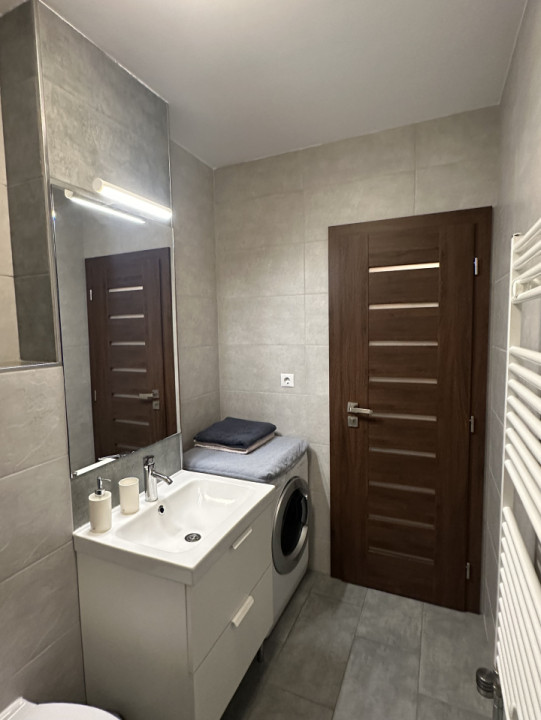 Apartament 2 camere, bucătărie separata, complet mobilat și utilat 