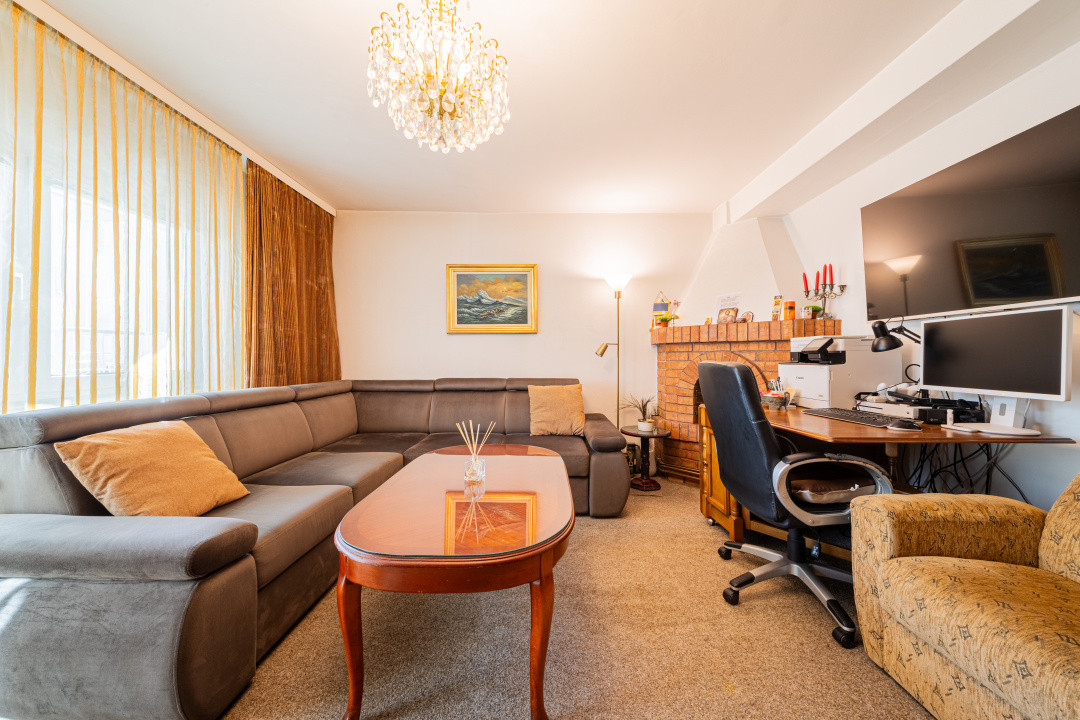 Vânzare apartament cu 3 camere, decomandat, 86 mp - Astra