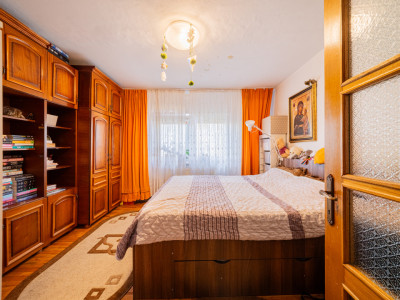 Vânzare apartament cu 3 camere, decomandat, 86 mp - Astra