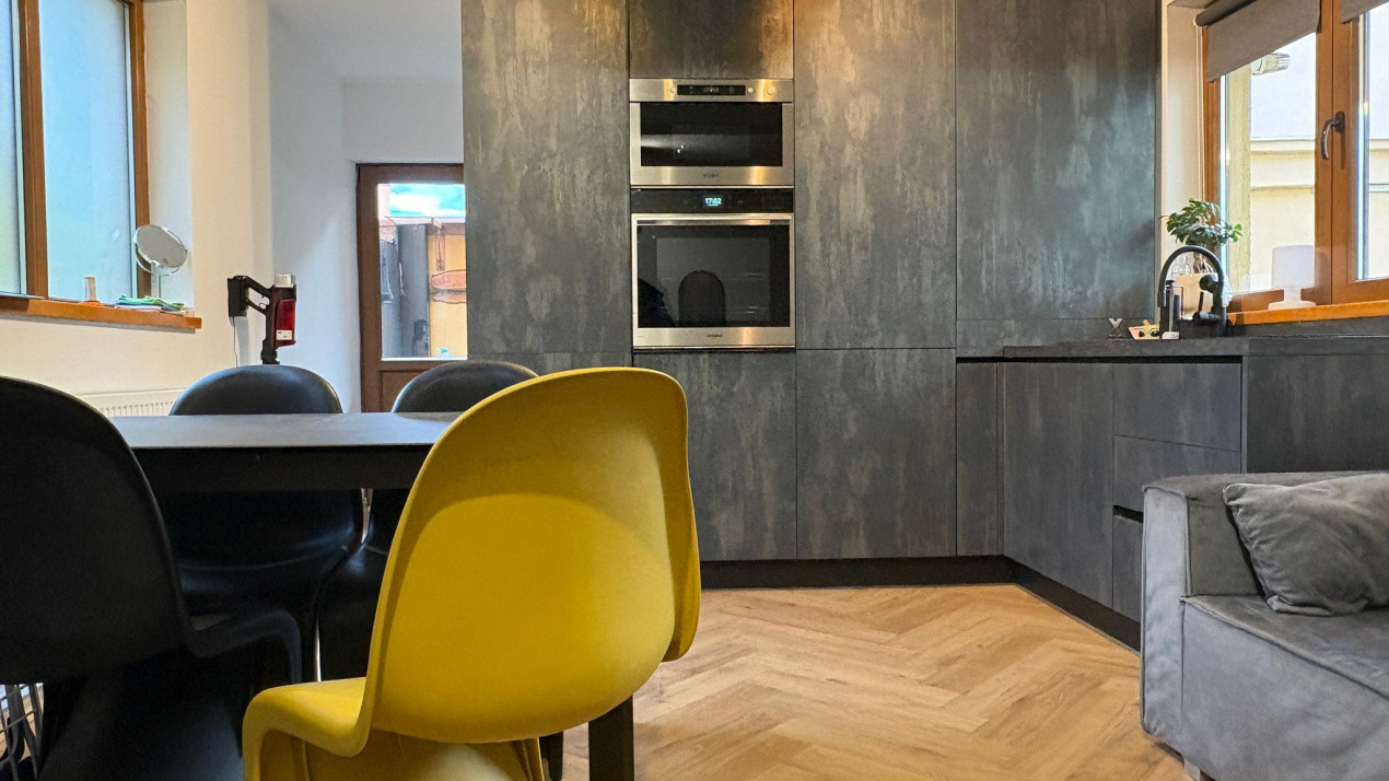 Casă modernă de vânzare – Brașov, Str. Colonel Buzoianu 