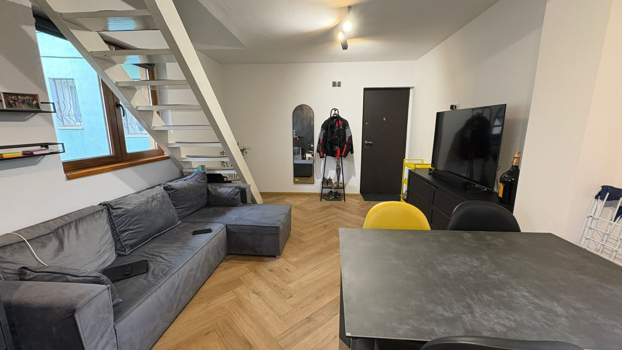 Casă modernă de vânzare – Brașov, Str. Colonel Buzoianu 