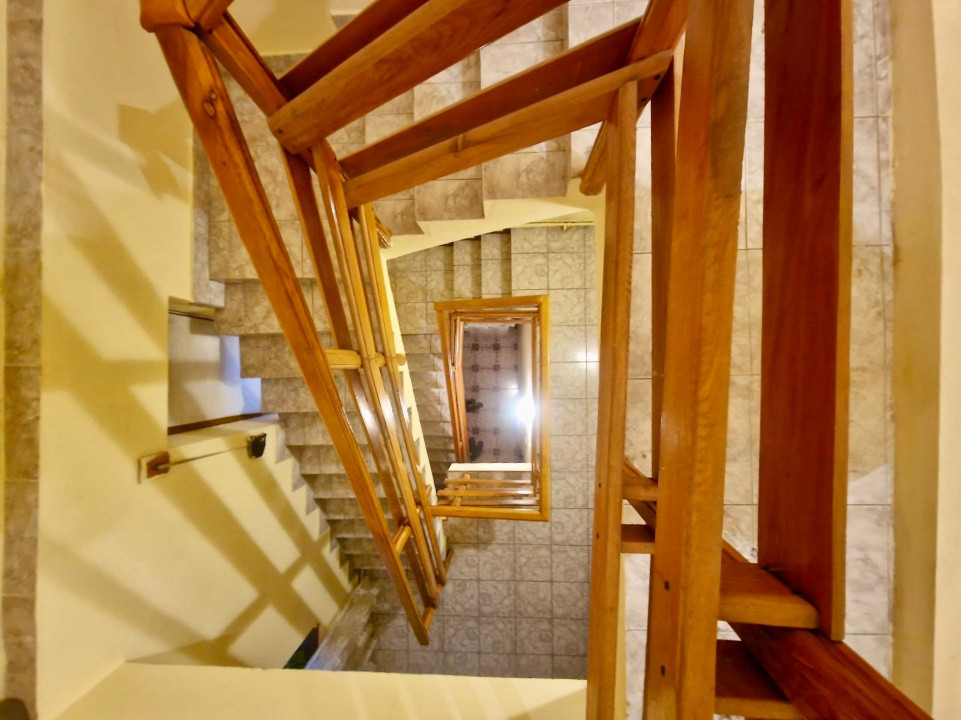 Casa de Vanzare in zona Centrala