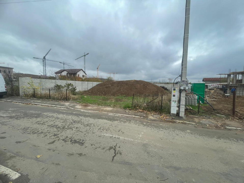 Teren intravilan 365mp, toate utilitatile