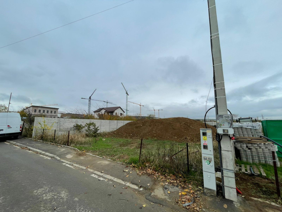 Teren intravilan 365mp, toate utilitatile