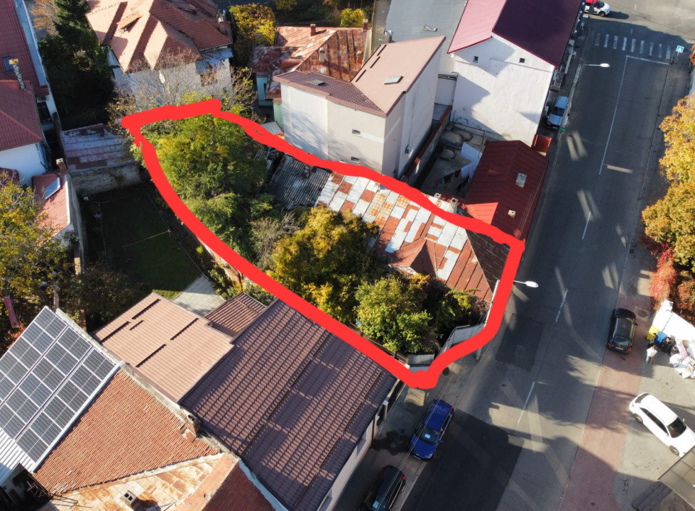 Teren central DE VANZARE cu construcție existentă