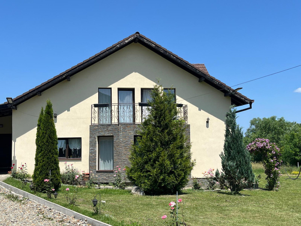 Vilă spațioasă cu teren și vedere panoramică – Tocile, Sibiu