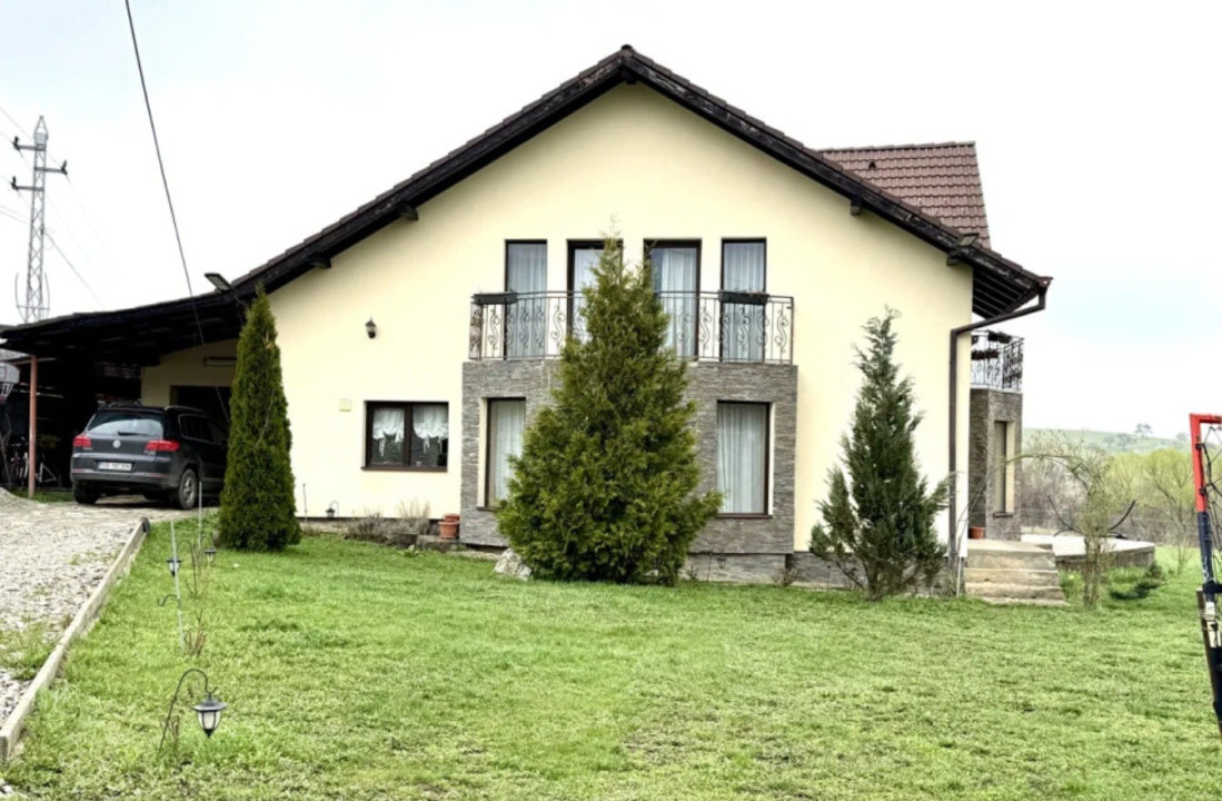 Vilă spațioasă cu teren și vedere panoramică – Tocile, Sibiu