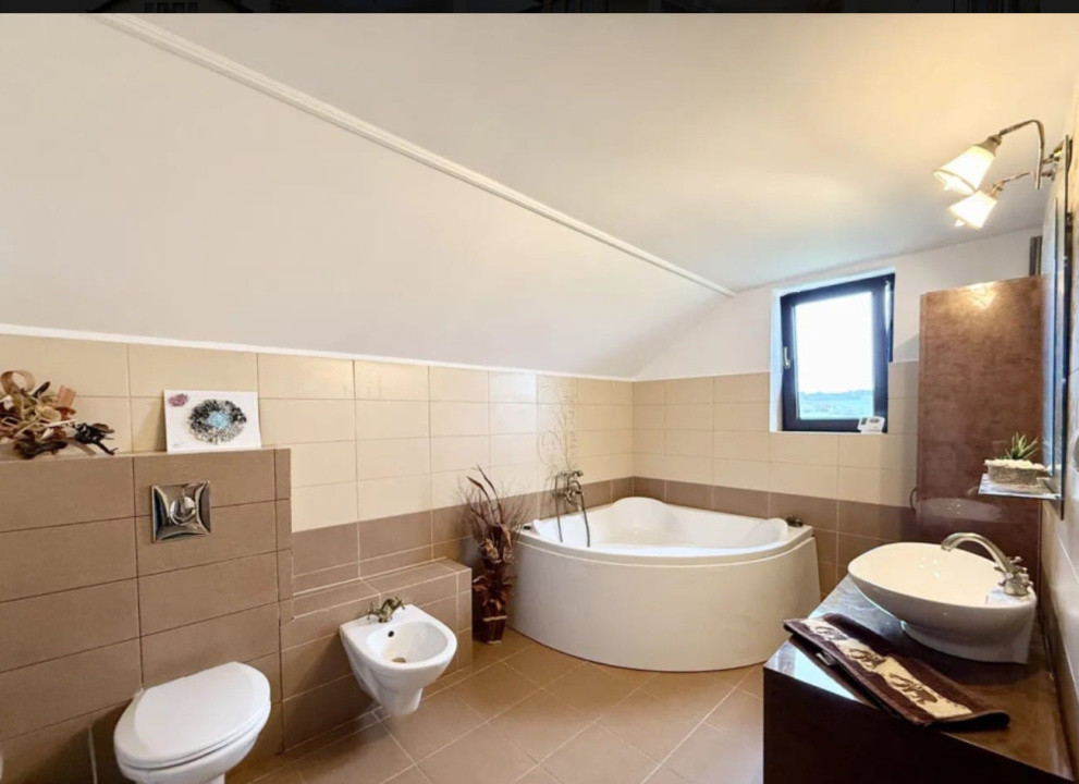 Vilă spațioasă cu teren și vedere panoramică – Tocile, Sibiu