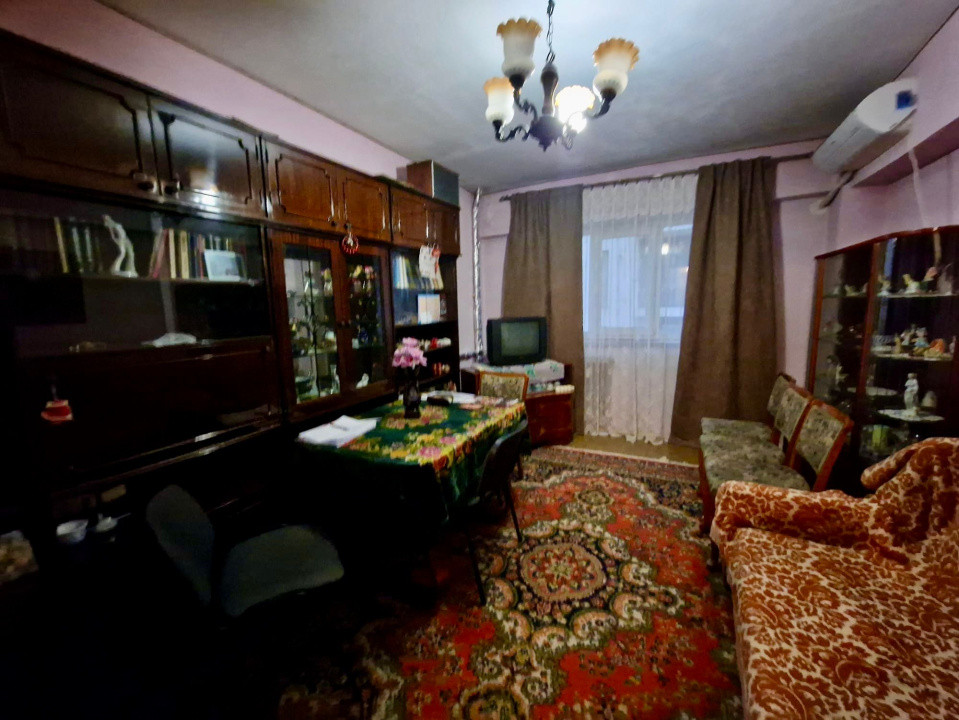 Apartament 3 camere Calea Bucuresti