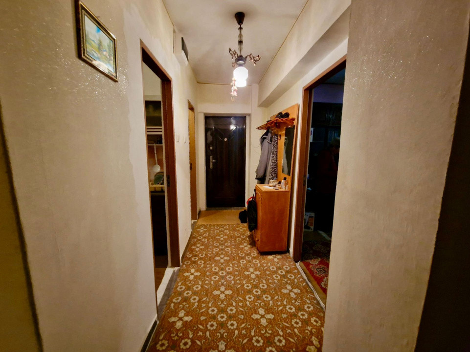 Apartament 3 camere Calea Bucuresti