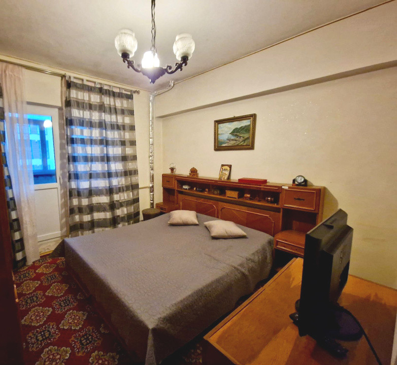 Apartament 3 camere Calea Bucuresti