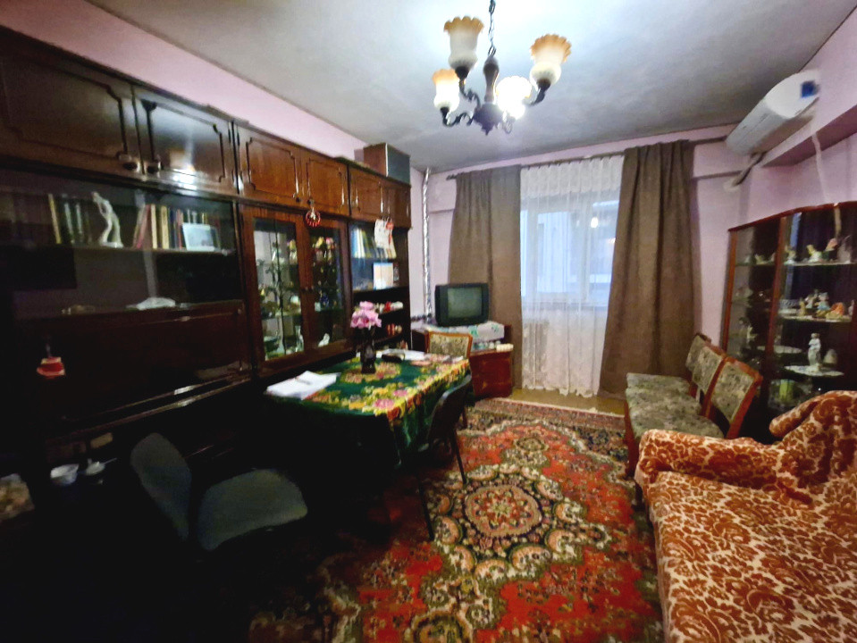 Apartament 3 camere Calea Bucuresti