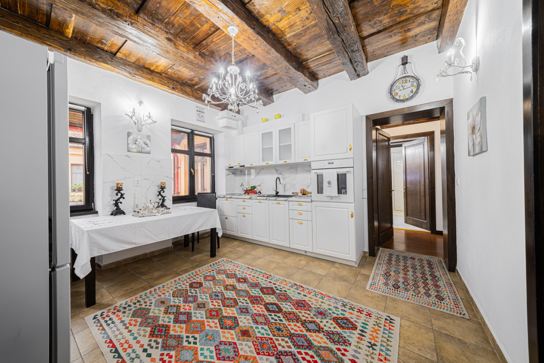 Apartament de poveste în inima Brașovului – 2 camere, 90 mp utili, Ultracentral