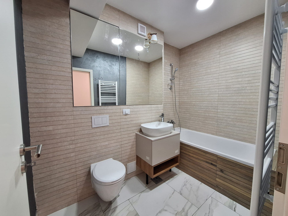 Apartament cu 2 Camere | Tractorul | Parcare - Comision 0%