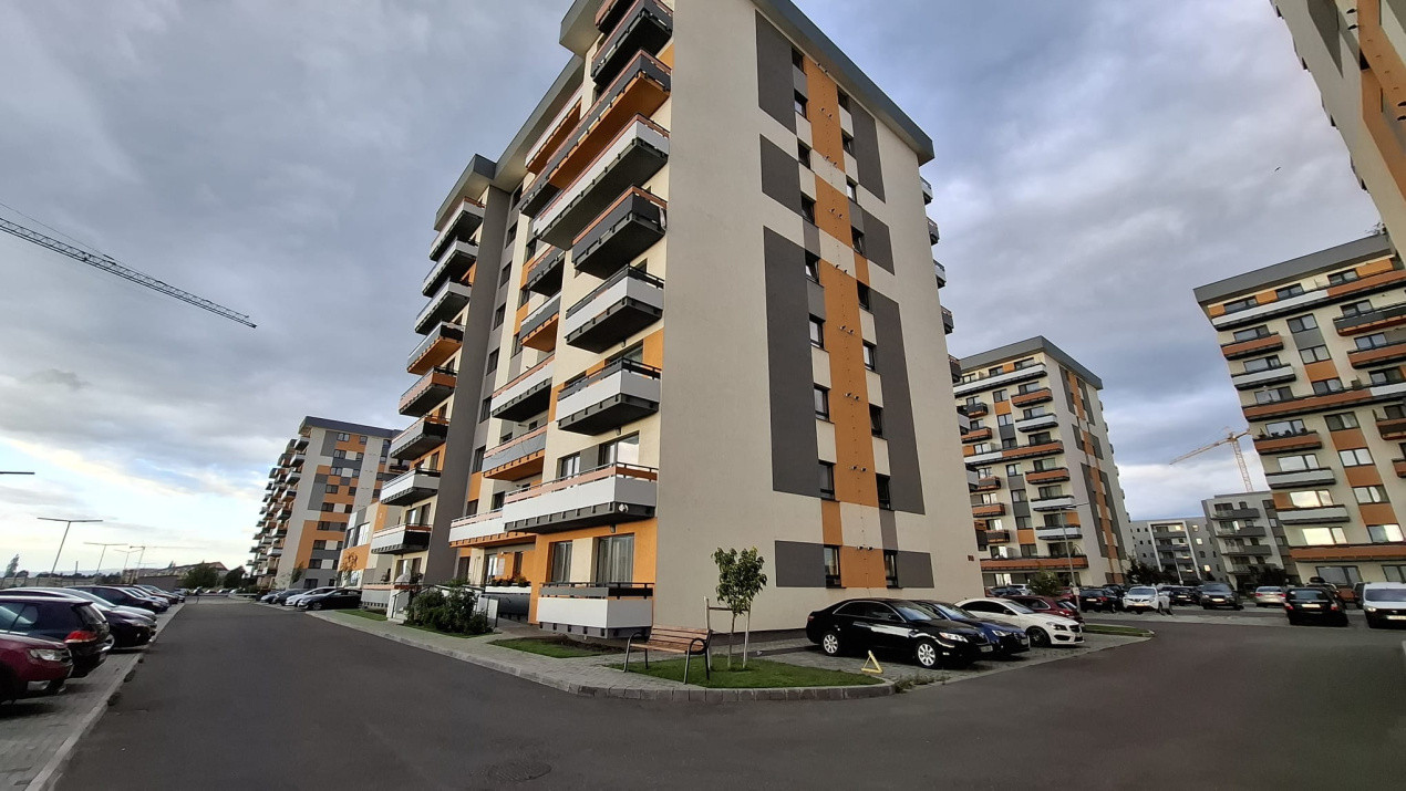 Apartament cu 2 Camere | Tractorul | Parcare - Comision 0%