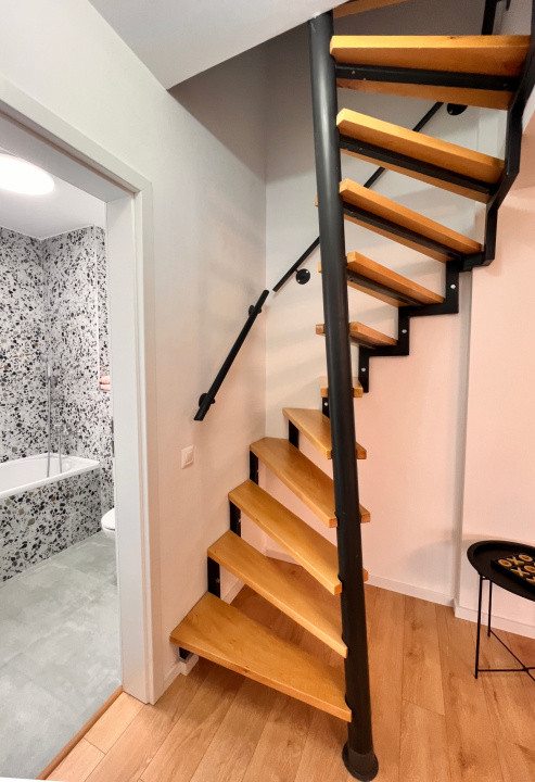 Ap. modern cu 3 cam. complet mobilat și utilat, două băi+loc de parcare