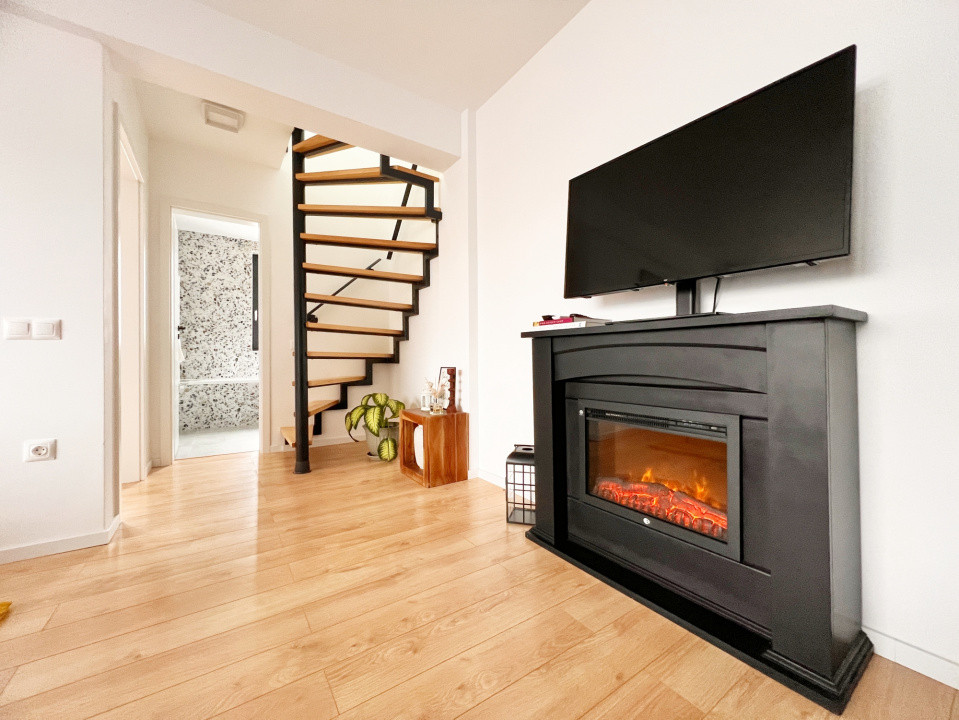 Apart. 3 cam. coplet mobilat, două băi, balcon, lift, parcare-Kaufland Hipodrom