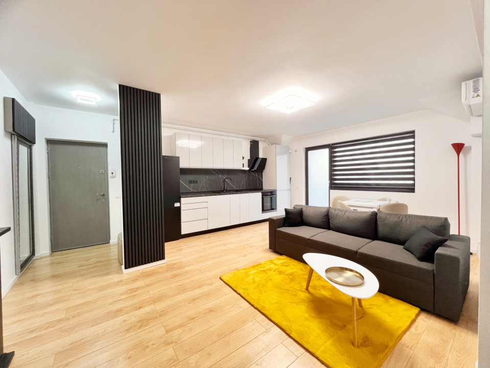 Apart. 3 cam. coplet mobilat, două băi, balcon, lift, parcare-Kaufland Hipodrom