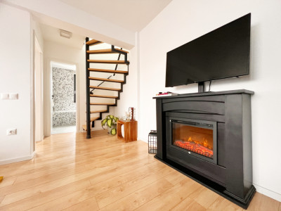 Apart. 3 cam. coplet mobilat, două băi, balcon, lift, parcare-Kaufland Hipodrom