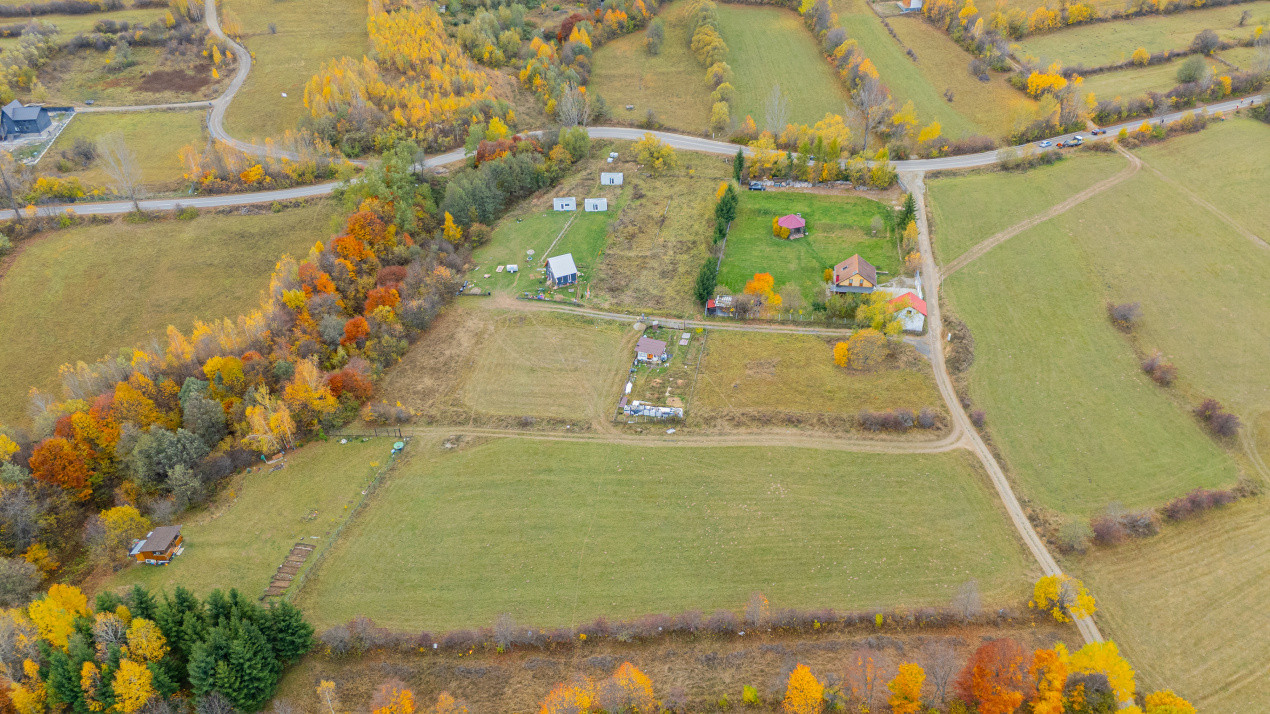 Teren Intravilan I 2 085 mp | Peisaje de vis - Tohanita