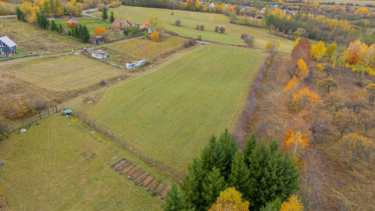 Teren Intravilan I 2 085 mp | Peisaje de vis - Tohanita