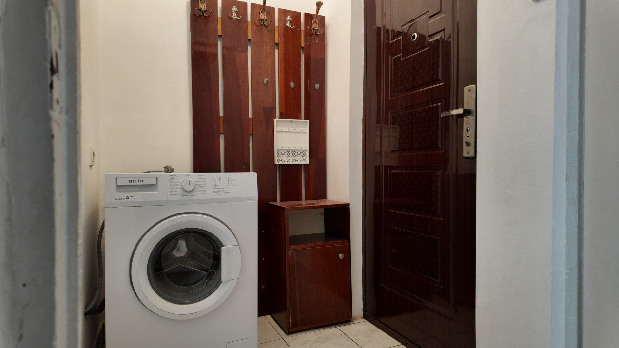 Vânzare garsonieră mobilată și utilată, ideală pentru investiție