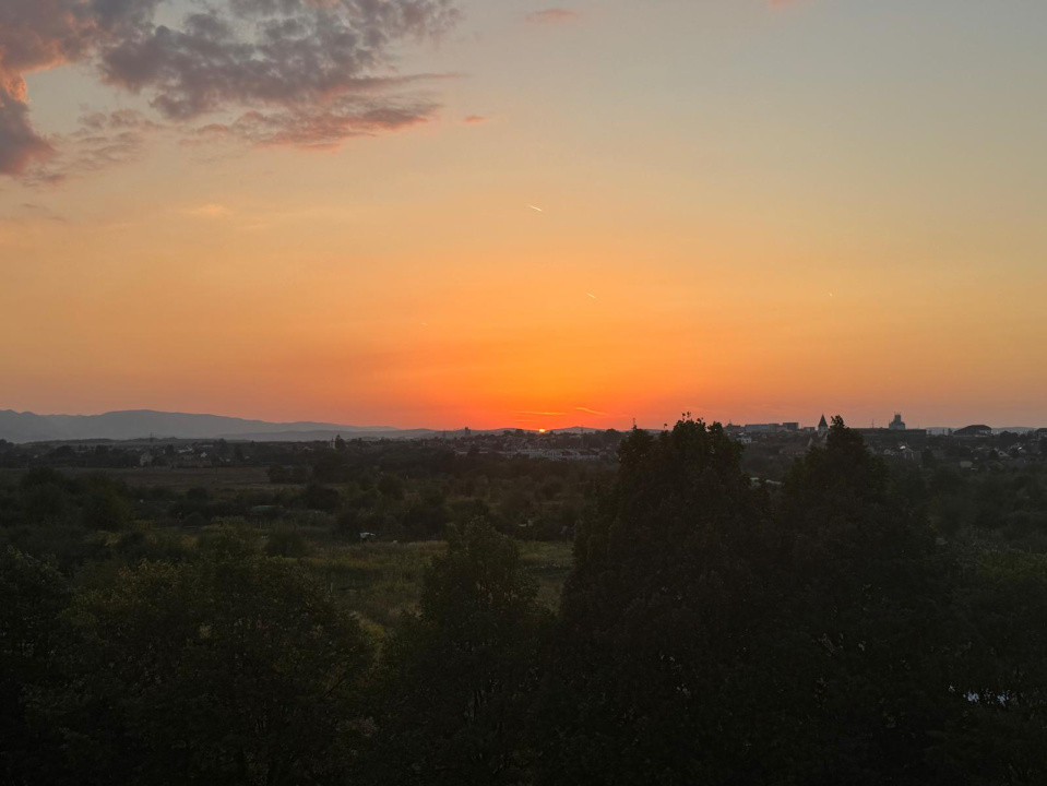 Apartament 4 camere de închiriat - Ștrand