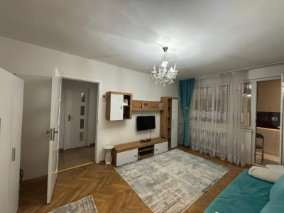 Apartament de vanzare - Valea Rosie, Spitalul Militar