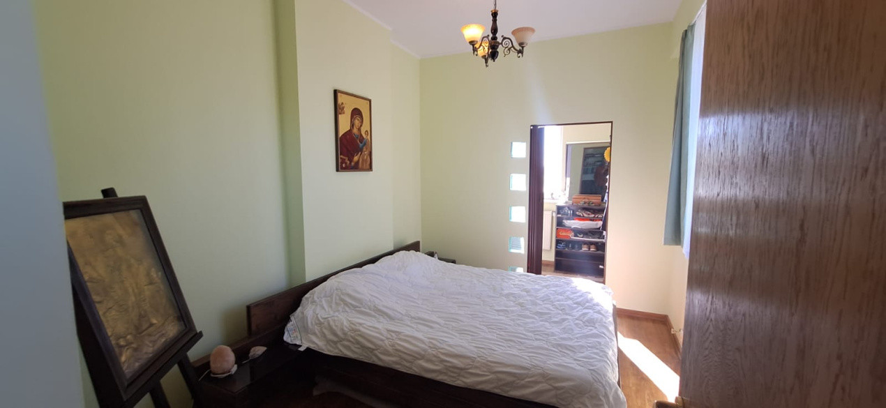 Apartament 3 camere cu terasă superbă, Basarabia -Parcul Național