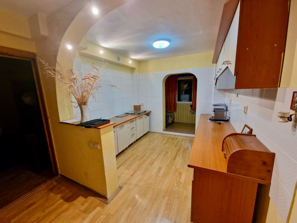 Apartament de vanzare, 2 camere decomandat – 50 mp – Strada Ștefan Odobleja 