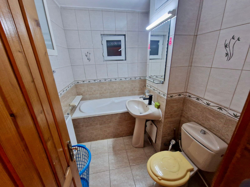 Apartament de vanzare, 2 camere decomandat – 50 mp – Strada Ștefan Odobleja 