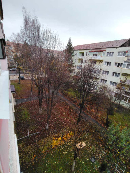 APARTAMENT DE INCHIRIAT RAHOVEI