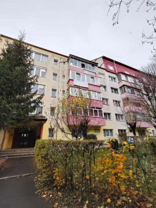 APARTAMENT DE INCHIRIAT RAHOVEI