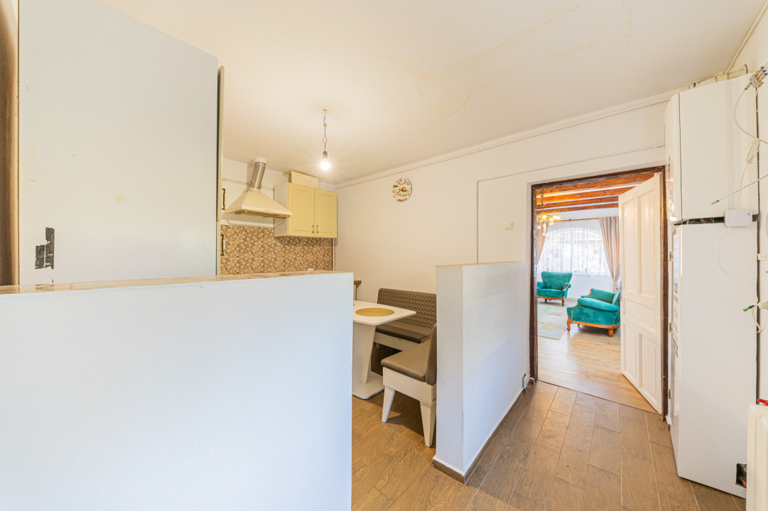 Proprietate versatilă cu 2 case și garsonieră în Hărman, locuință sau investiție